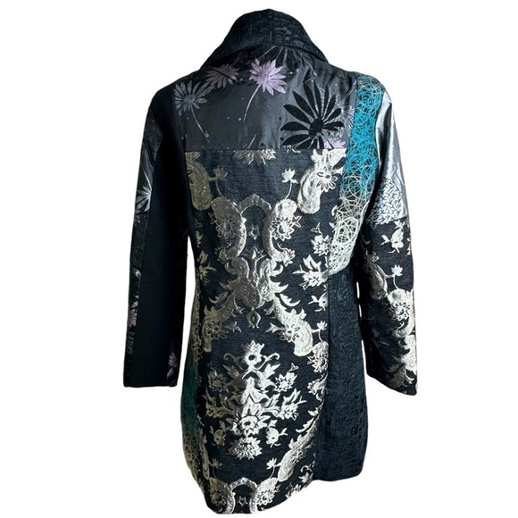 Dor Dor patchwork embroidery art to wear artsy floral button down coat. S - Picture 3 of 16